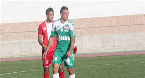 عمرو زكي يعود إلى القاهرة لإنهاء أمور شخصية